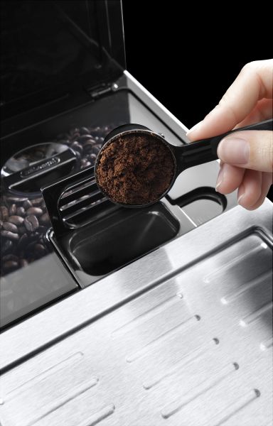 De’Longhi PrimaDonna XS - bereits gemahlener Kaffee | Bild: De’Longhi Deutsch­land GmbH