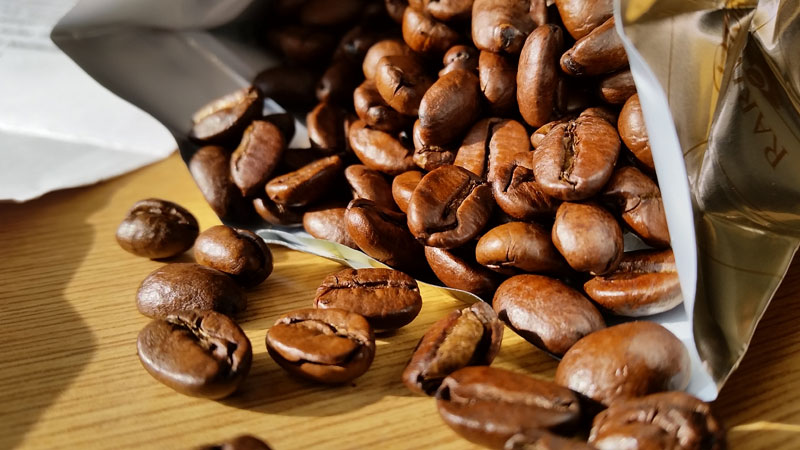 Kaffeebohnen in frisch geöffneter Packung | Foto: Redaktion