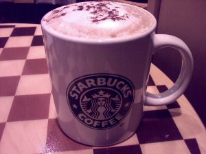 Was für ein Anblick: Kaffeebecher von Starbucks